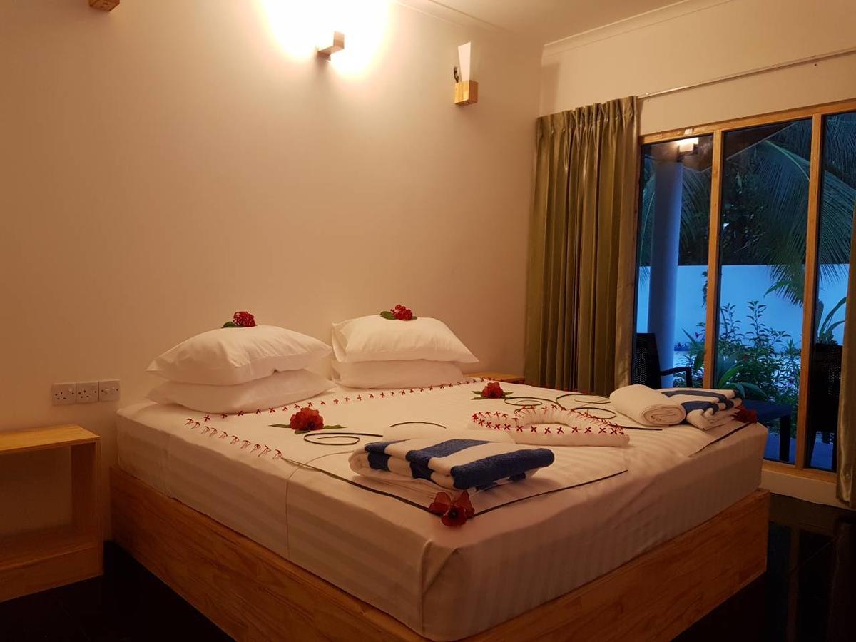 Thoddoo Beach Holiday 외부 사진